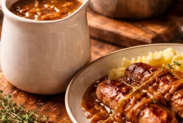 Hairy Bikers Onion Gravy Recipe