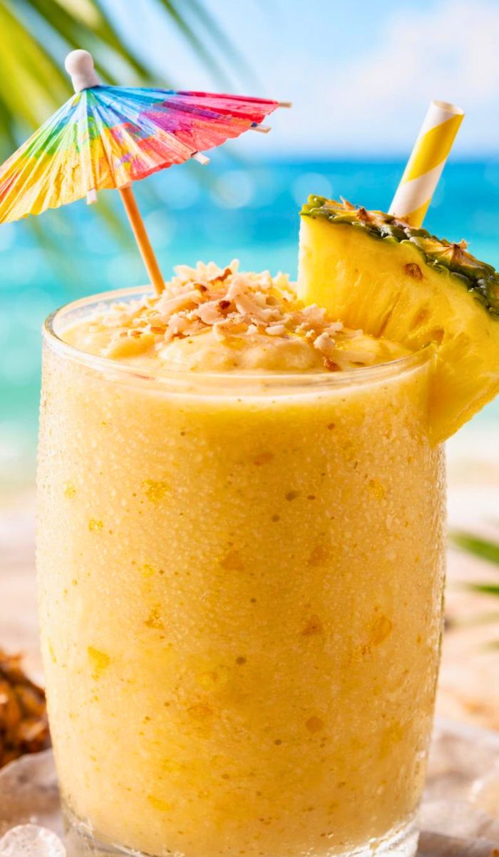 Tropical Mango Pineapple Smoothie Recipe