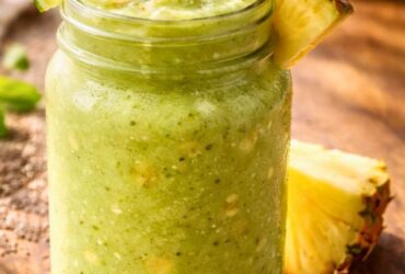 Avocado Pineapple Smoothie Recipe