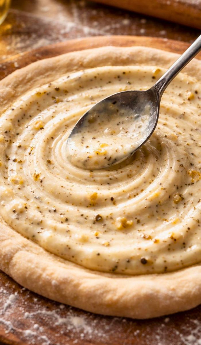 Garlic White Pizza Sauce Recipe