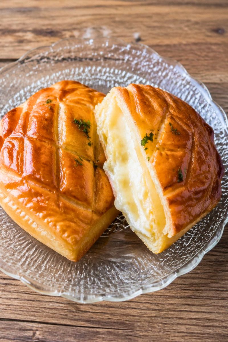 Creamy Filling and Golden Pastry Recipe