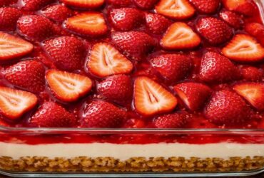 Pioneer Woman Strawberry Pretzel Salad Recipe