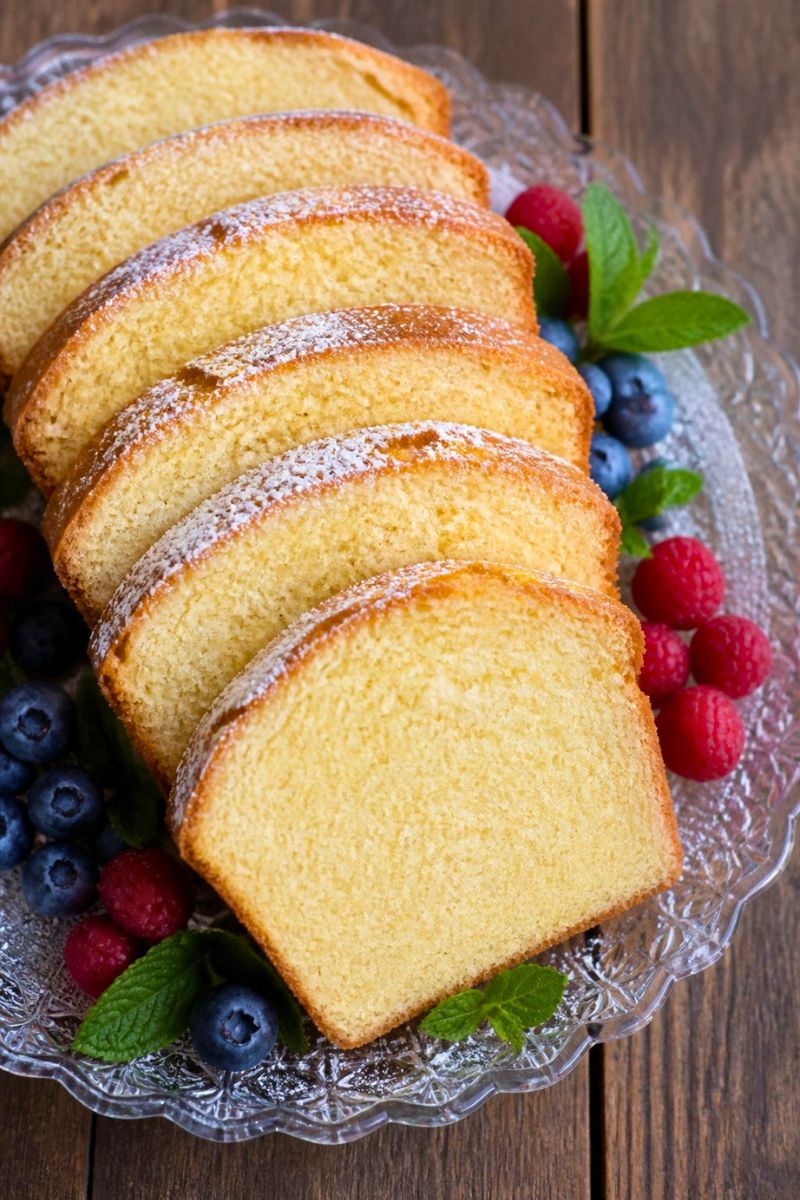 Paula Deen Mama Pound Cake Recipe