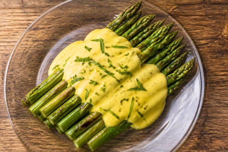 Charred Asparagus Spears Béarnaise Sauce Recipe