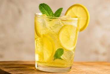 Chilled Non-Alcoholic Lemon Drink Recipe
