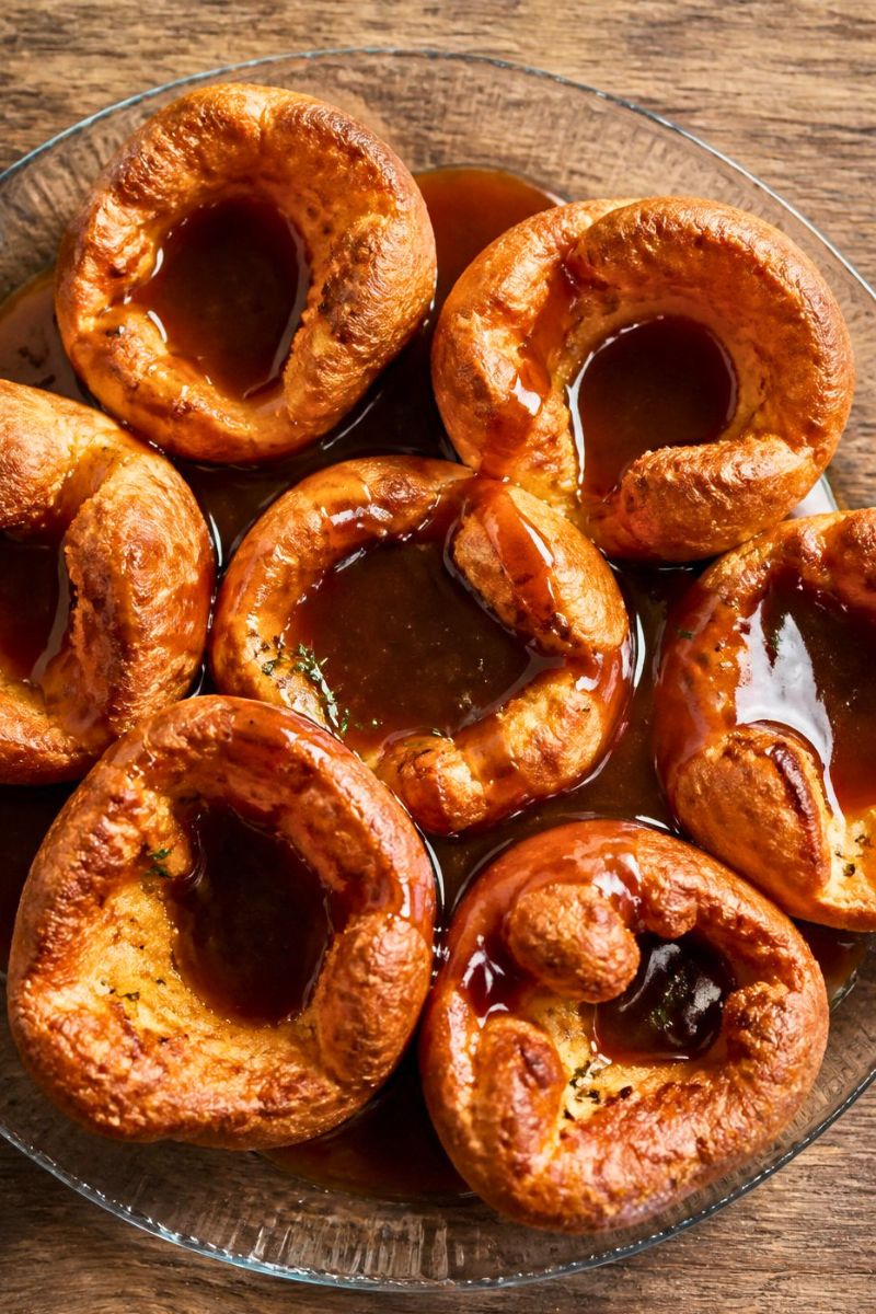Fluffy Yorkshire Pudding Popovers Sopping Rich Gravy Recipe