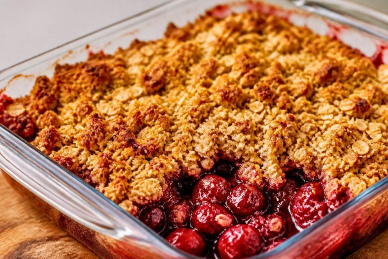Frozano Cherry Crumble With Oats Recipe